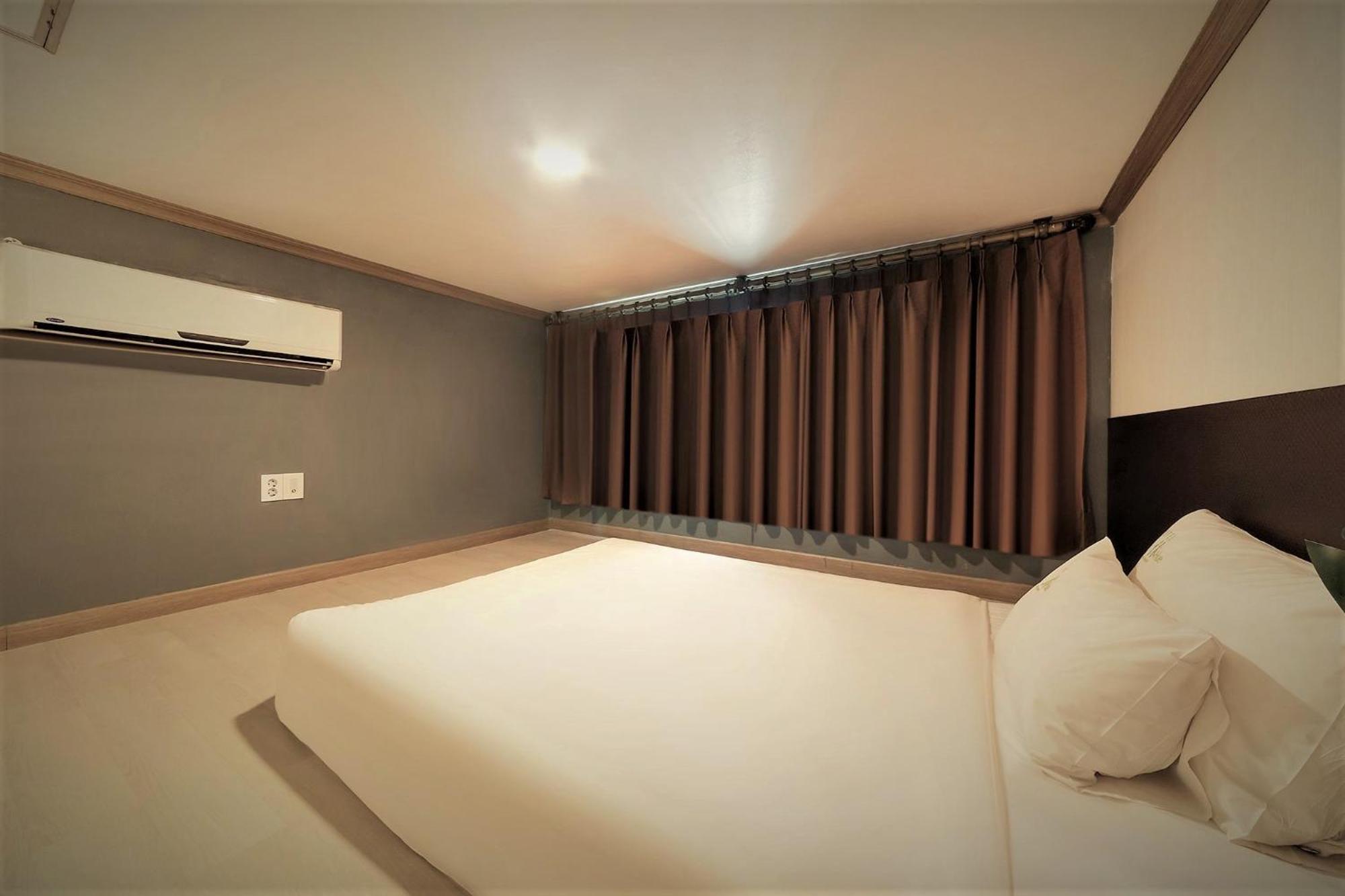 Hotel Hue Loft Inchon Exterior foto